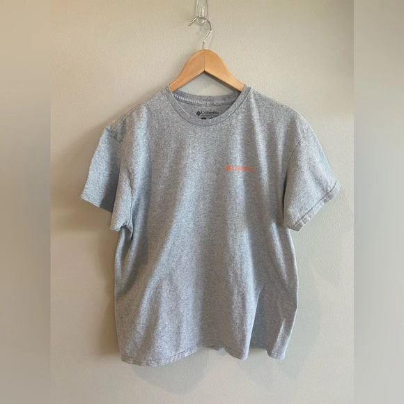 COLUMBIA Men’s Grey T-Shirt Size Large Graphic and Logo Shirt - Picture 1 of 10